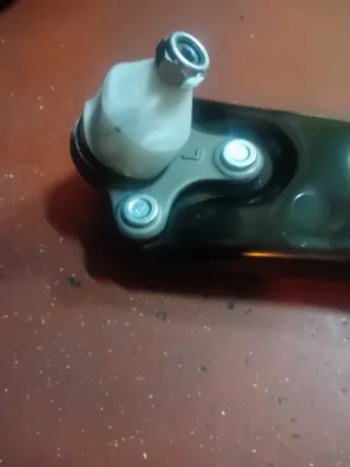 Trapecio Izquierdo VW Golf 7