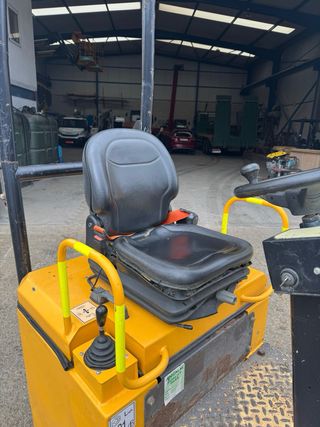 Mecalac TA1EH Dumper