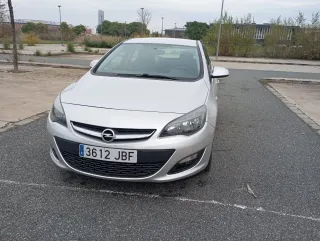 Opel Astra 2015