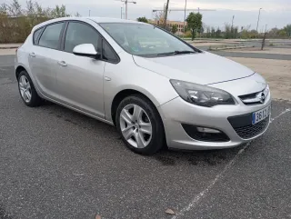 Opel Astra 2015