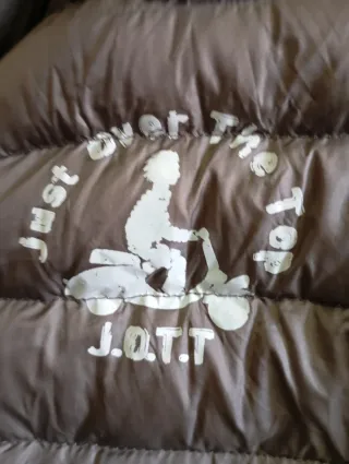 Chaqueta de plumón J.O.T.T.