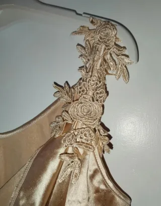 Vestito Shein corto elegante beige