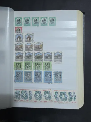 Colección Italia. álbum de 60 páginas. 30 hojas.