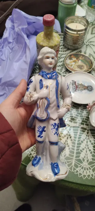 Lote de figuritas antiguas