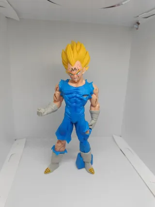 Action Figure Dragon Ball Z - Majin Vegeta