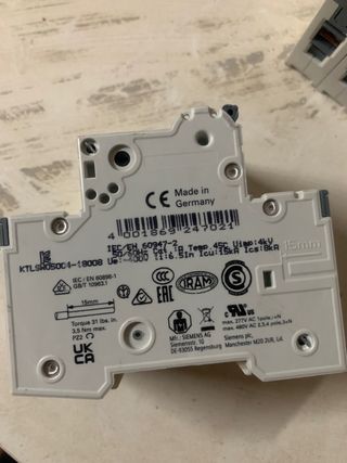 Siemens 5SL63327 Interruptor automático magnetotér