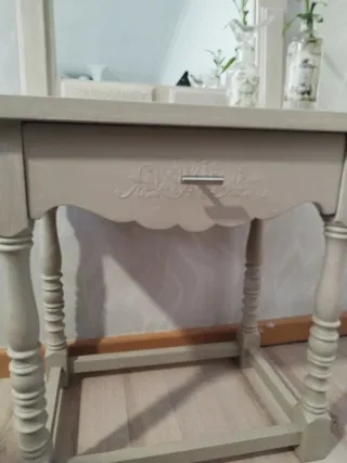 Mesilla de noche, auxiliar recibidor