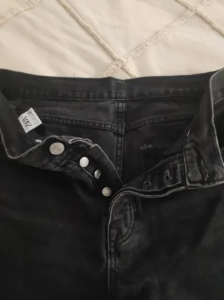 Pantalones vaqueros Zara negros corte recto jeans