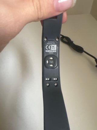 Garmin Vívosmart HR con cargador