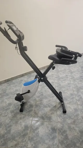 Cyclette per allenamento