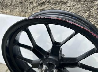 Cerchio Anteriore Aprilia RSV 1000 2006 2009