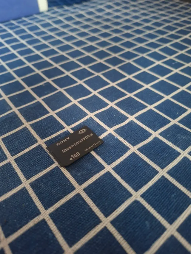 PSP ORIGINAL MEMORY STICK PRO DUO