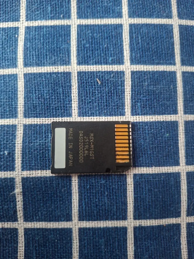 PSP ORIGINAL MEMORY STICK PRO DUO