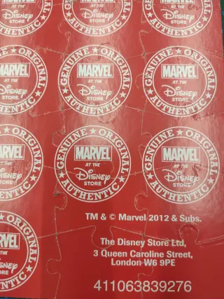 Puzzle Los Vengadores 150 piezas con caja de metal