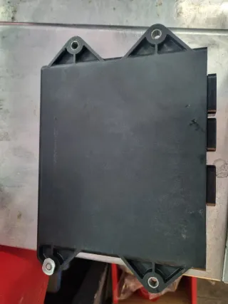 Centralita yamaha 350cv v8 ref:6AW-50 F8T62691