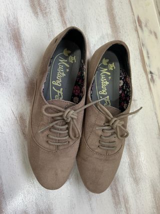 Zapatos planos beige