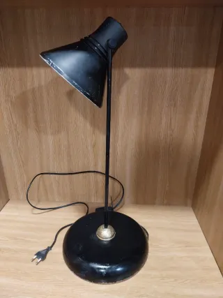 Lámpara de mesa vintage negra y dorada