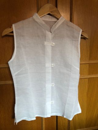 Blusa sin mangas blanca talla S