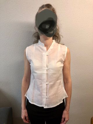 Blusa sin mangas blanca talla S
