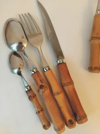 Set di posate in bambù per 4 persone