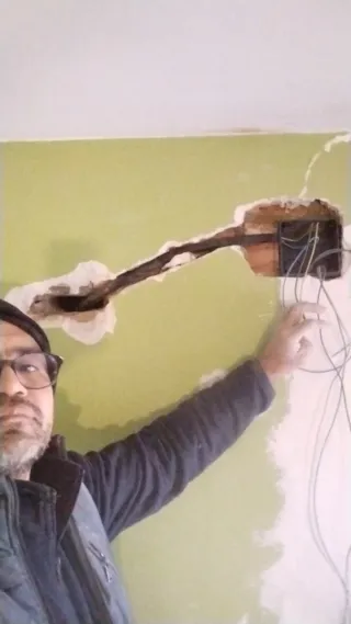 "Manitas, reparaciones en tu domicilio"