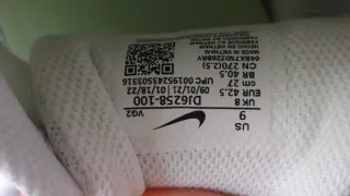 Zapatillas Nike Tanjun Talla 42.5 Blancas