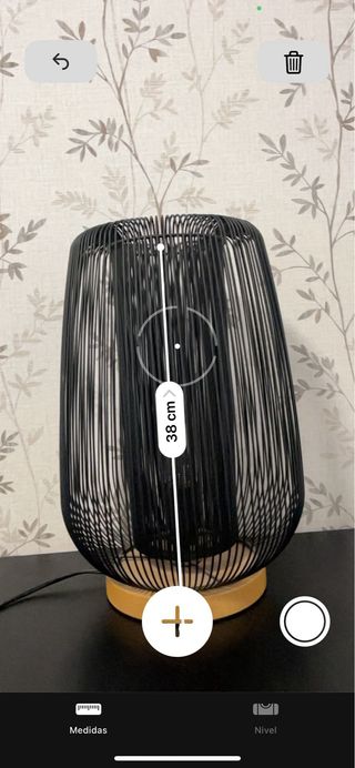 2 Lámparas  de mesa metal y madera