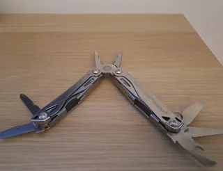 Alicate Leatherman Sidekick