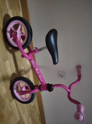 Bicicleta sin pedales Chicco Rosa