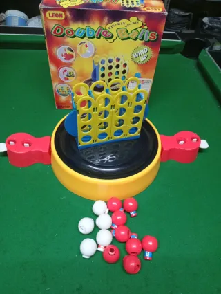 Juego 4 en Raya Giratorio