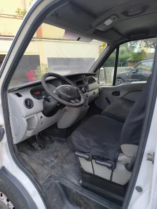 Nissan Interstar 2004