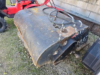 BAR2 Barredora para mini cargadora BOBCAT