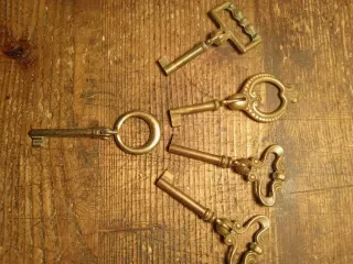 Set 5 Chiavi Vintage Decorative ottone per mobili