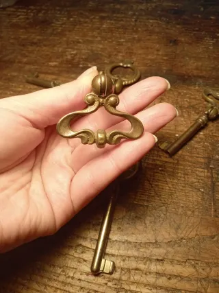 Set 5 Chiavi Vintage Decorative ottone per mobili