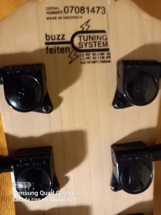 Guitarra eléctrica Washburn WI200PROE EMG