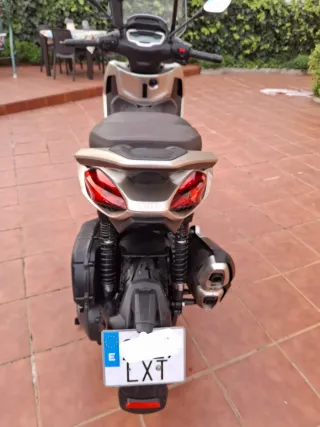 PIAGGIO BEBERLY 400 HPE