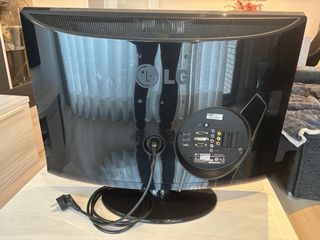 TV LG Flatron M2794D Negra