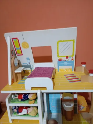 Casa de muñecas Amanda Troupe