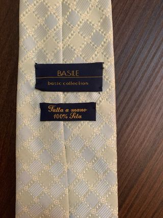 Cravatta Basile Seta Fatta a Mano Made in Italy