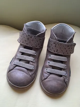 Botas niña talla 26
