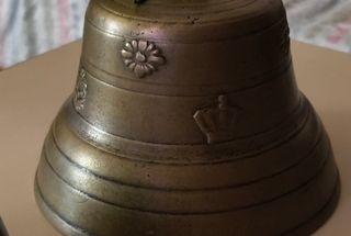 Coppia di antiche campane in bronzo IHS/ancora