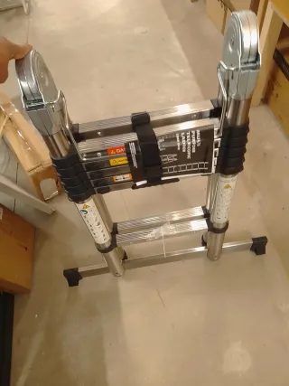 Escalera telescópica aluminio 1.9+1.9M