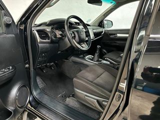 TOYOTA HILUX 2.8 D-4D VX 204cv 6v