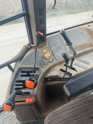 New Holland M100DT Tractor