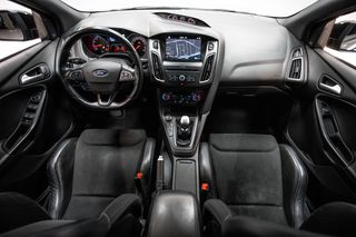 FORD Focus 2.3 EcoBoost 257kW RS Pack Performance