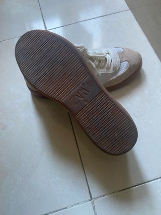 Zapatillas Zara Talla 40 Beige/Blanco