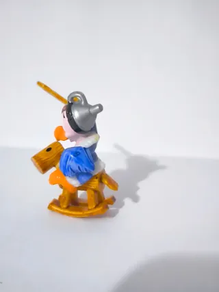 Figura Sir Cóndor Kinder Sorpresa 1990