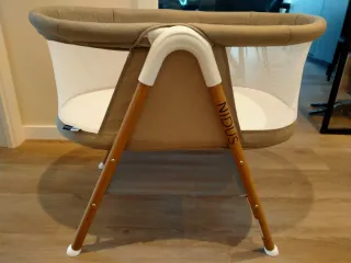 Minicuna prácticamente nueva