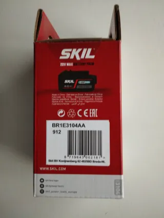 2 Baterías y Cargador Skil 20V MAX