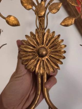 Apliques italianos vintage dorados